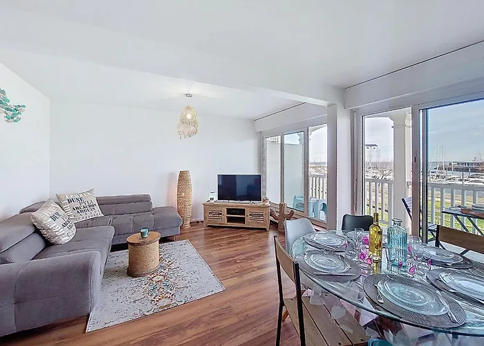 Apartment Du Port-5 By Interhome