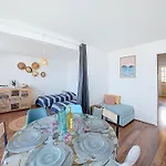 Du Port-5 By Interhome